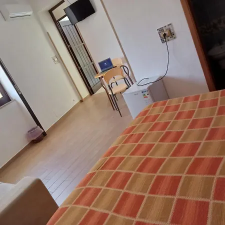 Couette-café Pinna Gialla