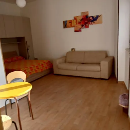 Pinna Gialla Bed & Breakfast *
